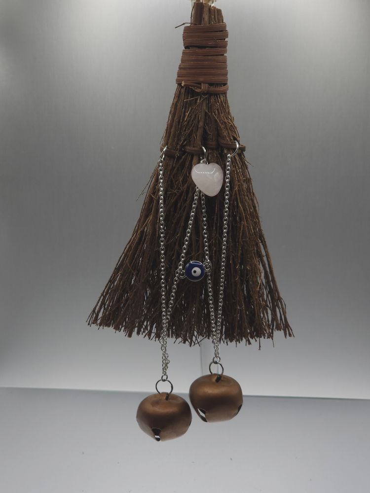 Rose quartz bell broom