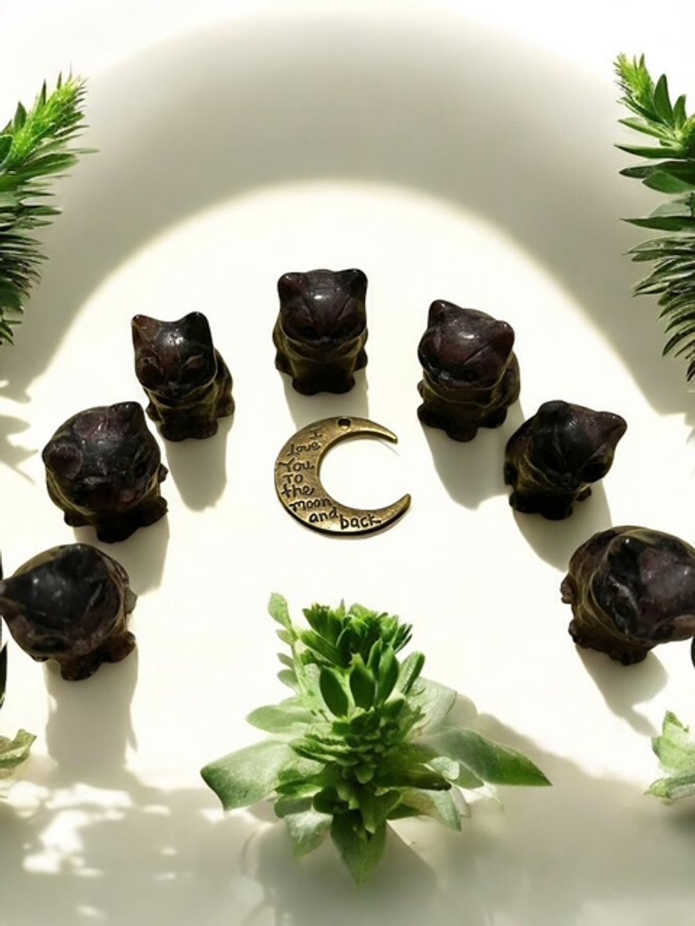 Garnet Cat Crystal Carving