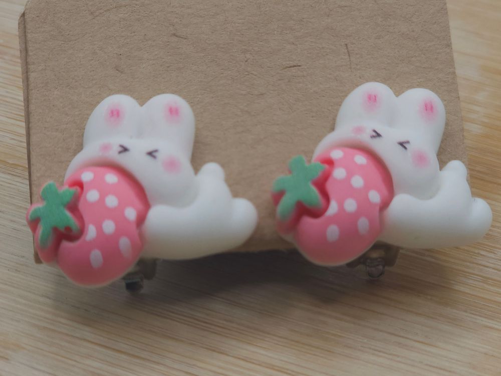 Bunny clip-on earrings