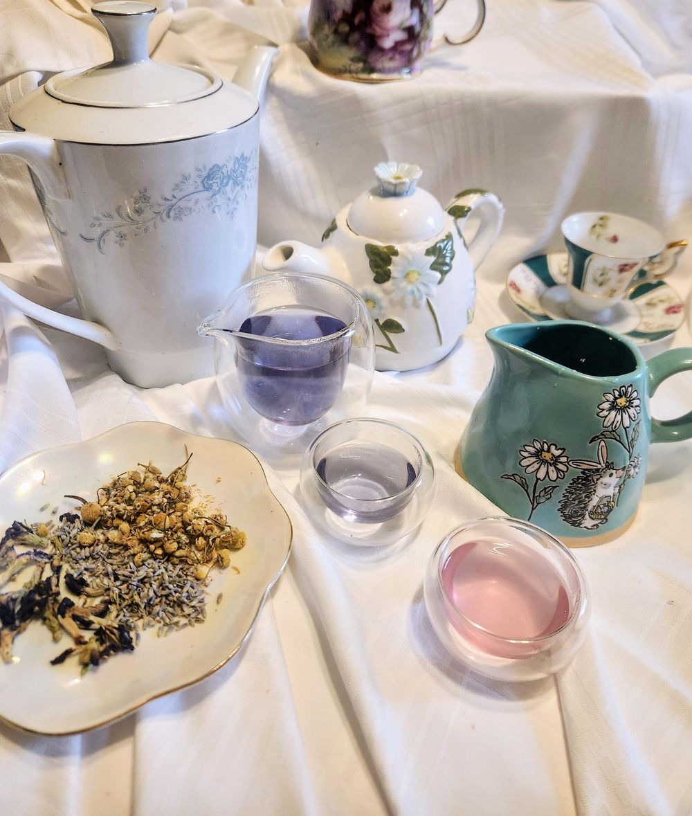 Unbirthday Herbal Tea blend (Color changing)