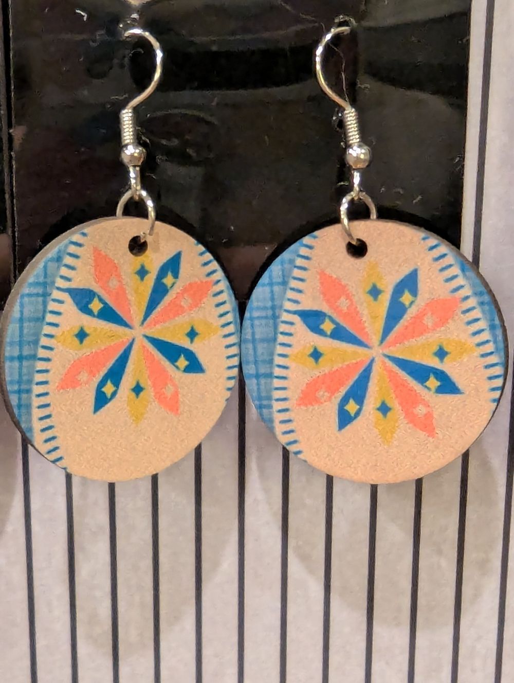 Retro Ornament Earrings - Blue and Pink Star
