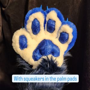 Paw palm