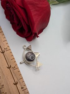 Dark Star Sapphire Eye