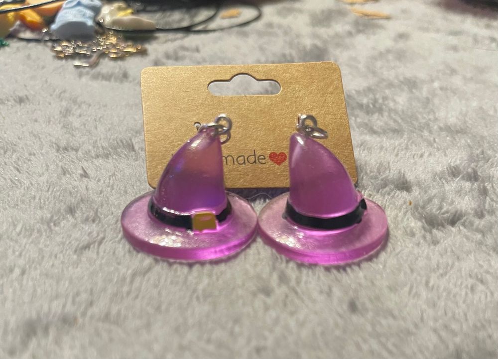 Purple witches hat earrings