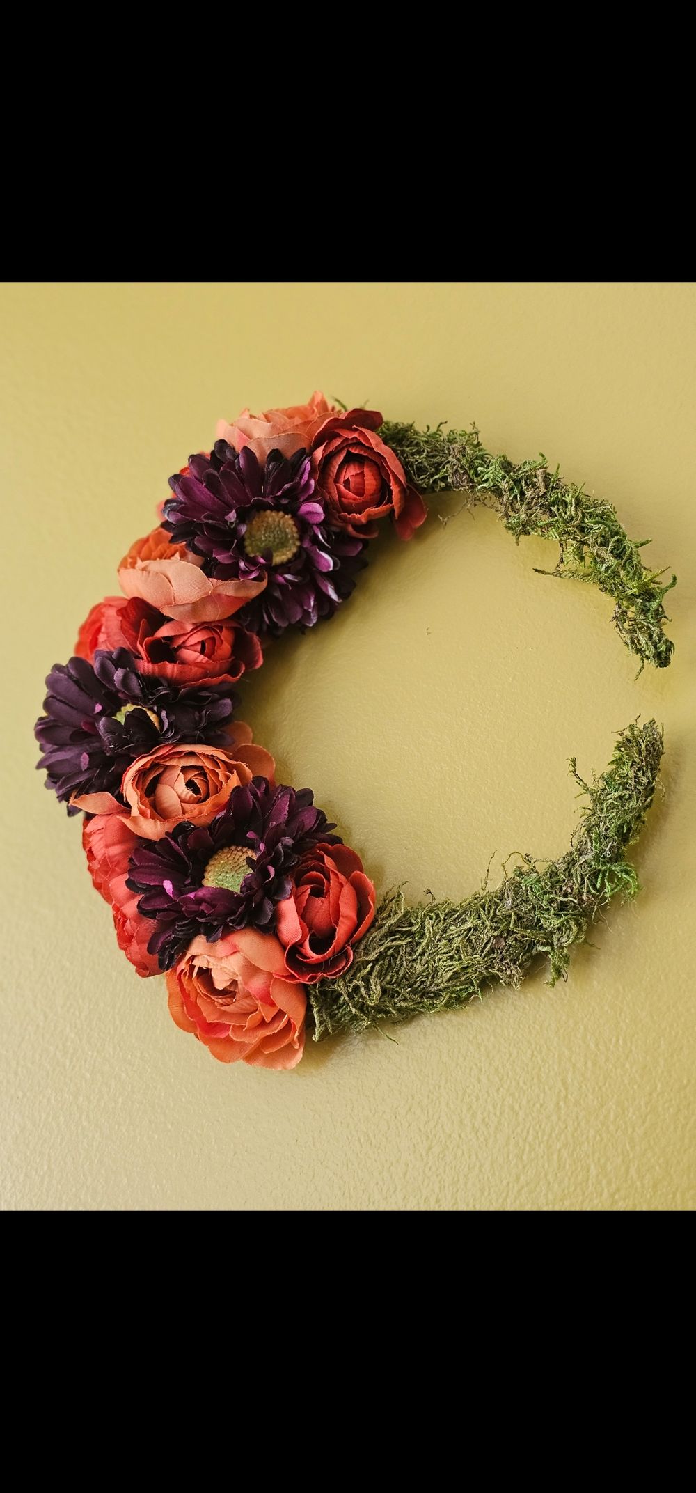Small flower moon wreath 