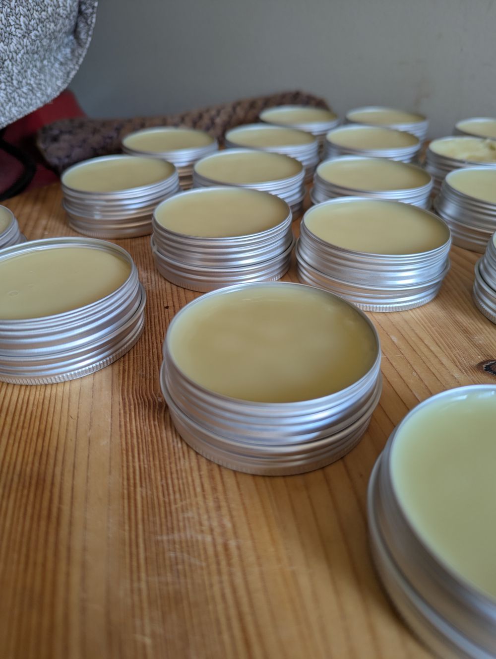 Lemon balm.salve Farm pick.up