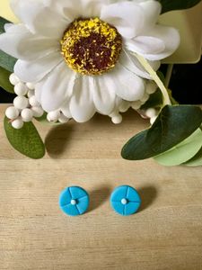 Available in Tart blue