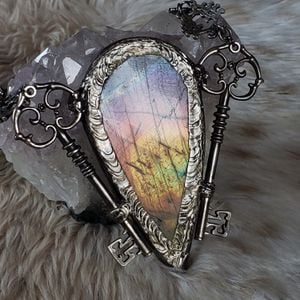 back of pendant