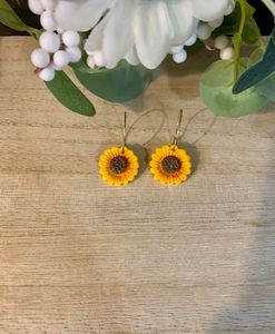These earrings are perfect for the summertime!