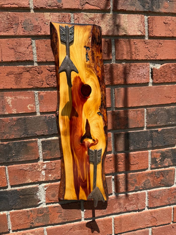 Arrow  Cedar Hook Rack