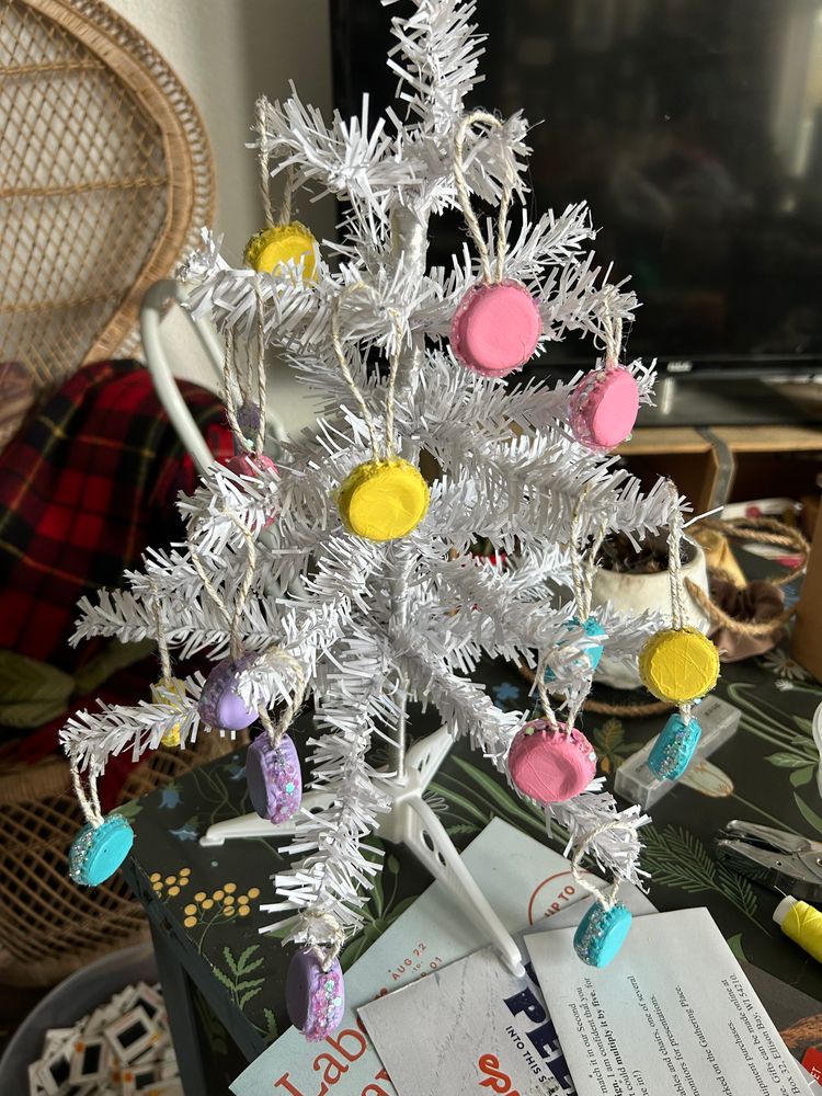 Macaron ornaments set of 4