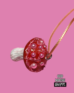 A top view of the mushroom necklace