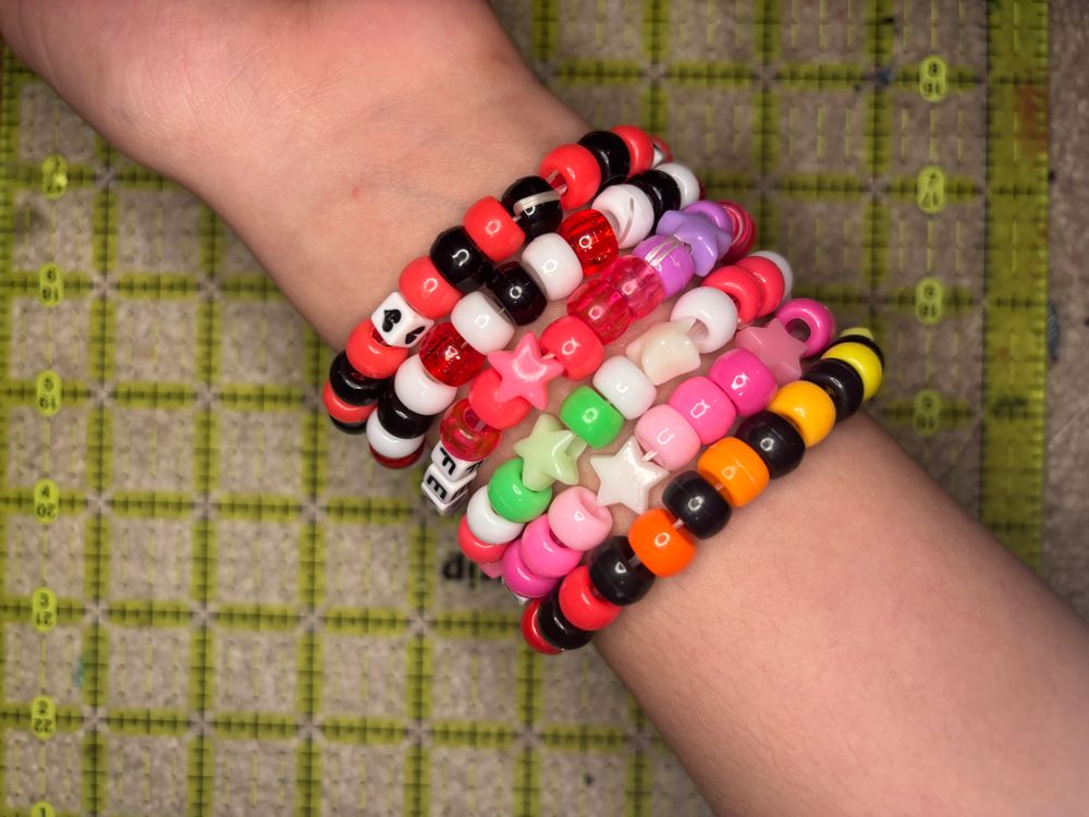 custom kandi single