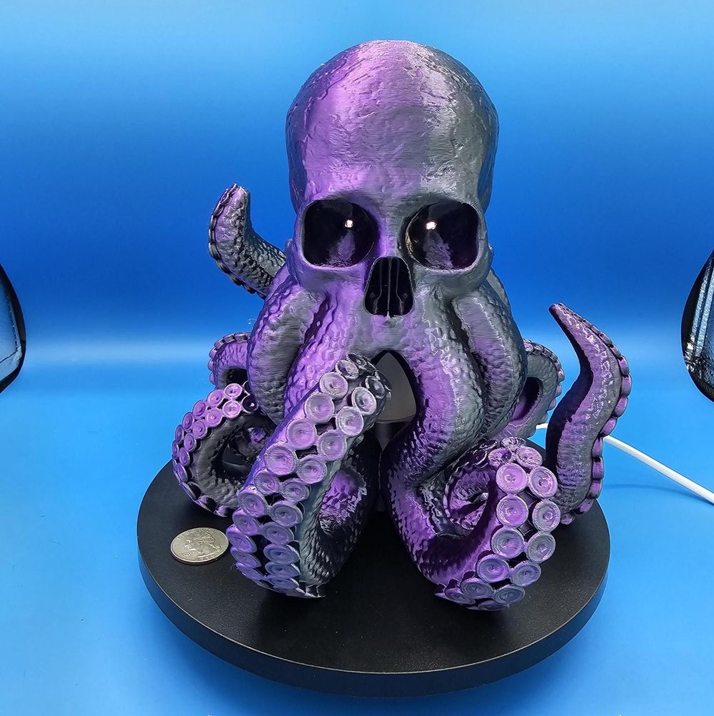 Versatile OctoSkull Lamp - Your Light, Your Way