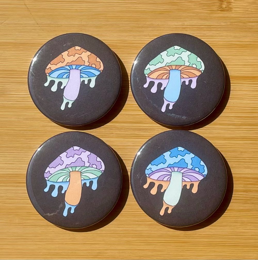 Drippy Mushroom Button Pin Set