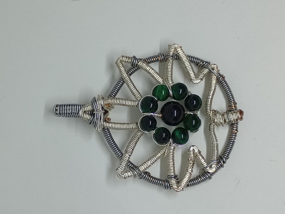 Zaza crystal pendant 