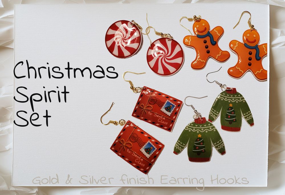 Christmas Cheer 4 Sets of Earrings