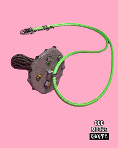 Top view of the mushroom necklace