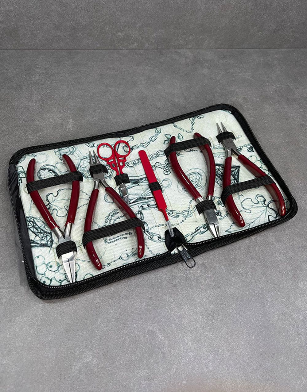 Casual Comfort 6 Plier Set in Case (PL2999)