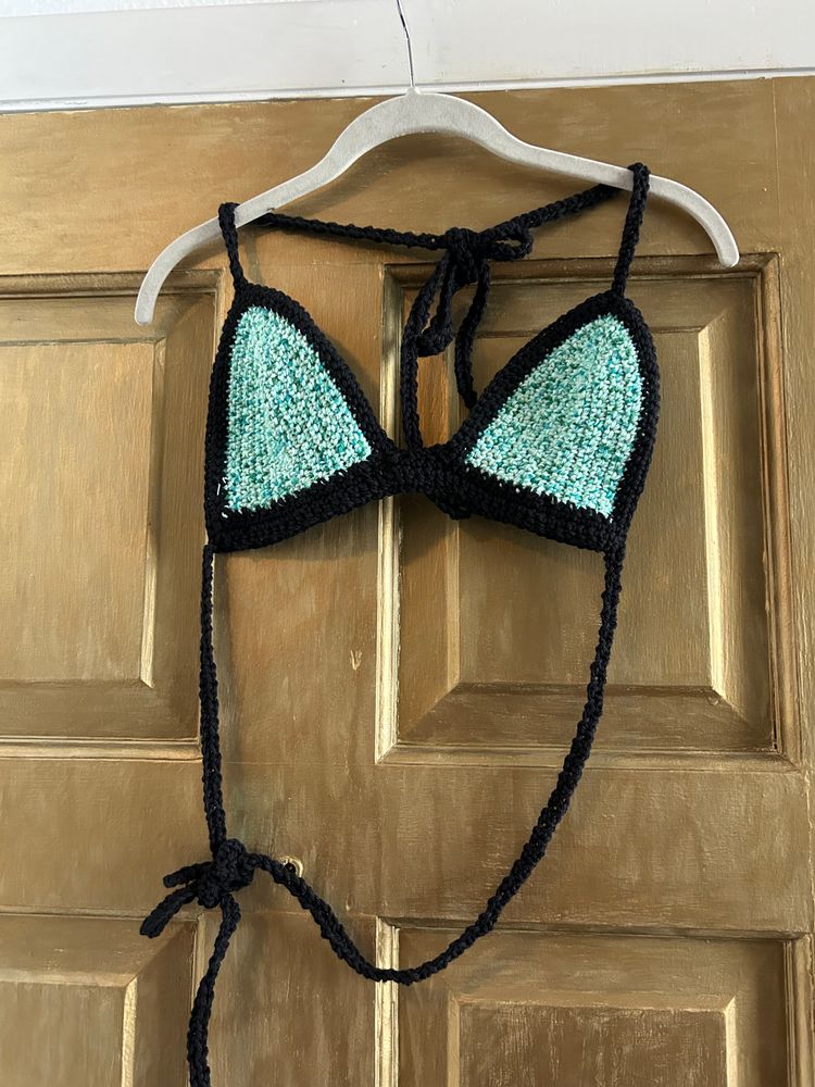 Crochet bikini top