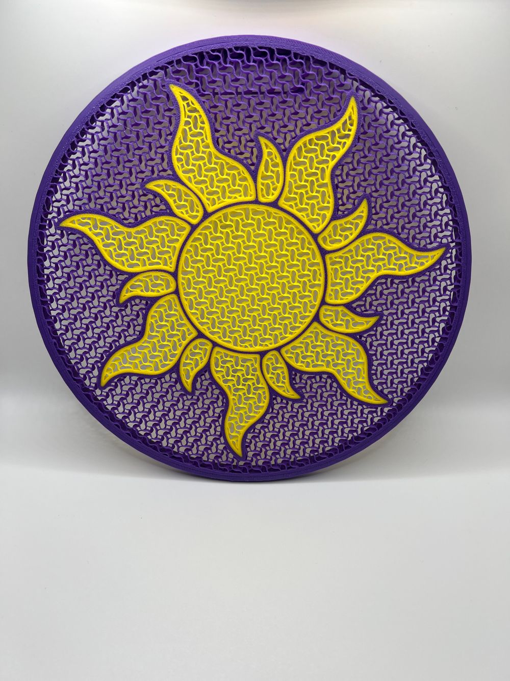 Tangled-inspired Pin Board - 10"