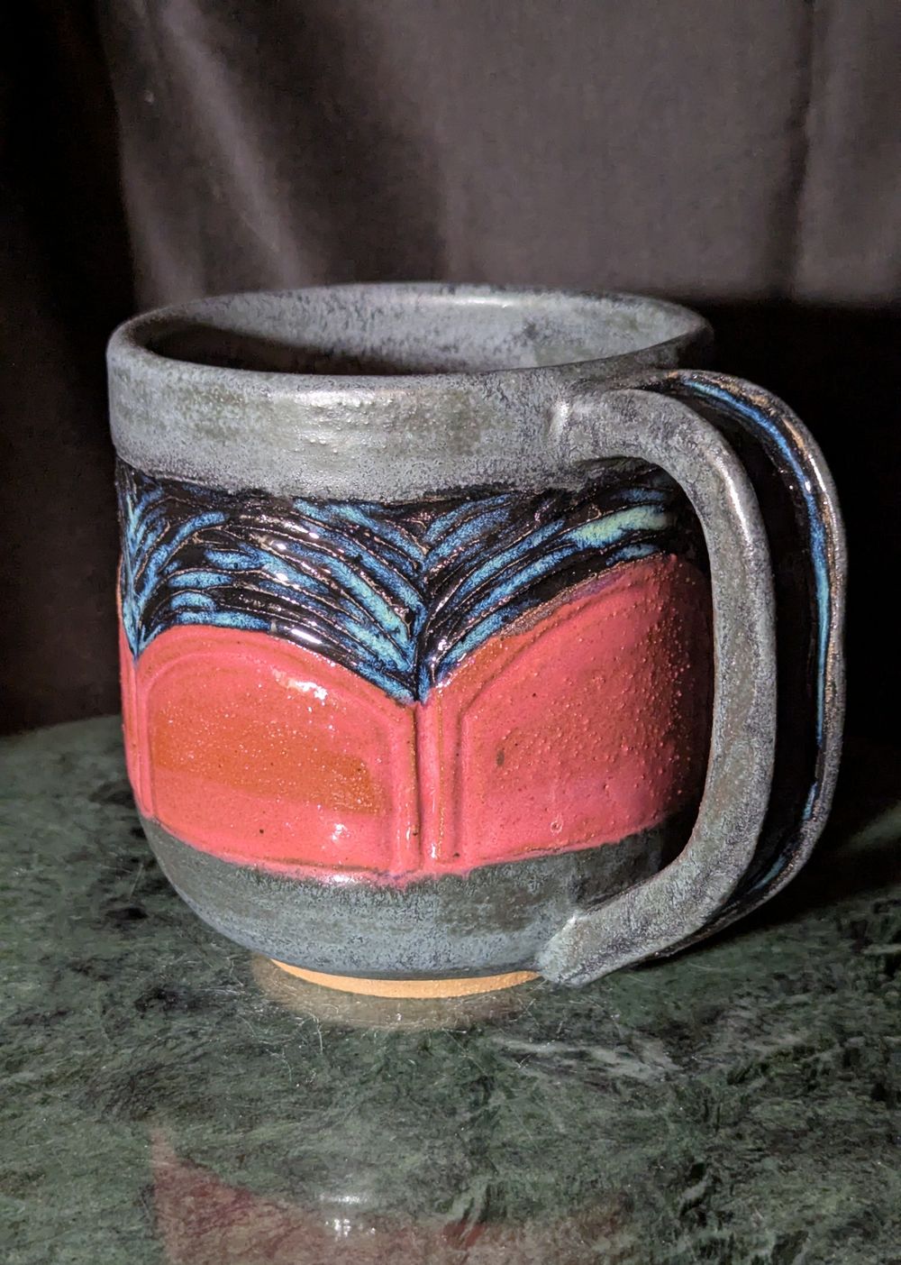 Medium Arched Paneled Mug