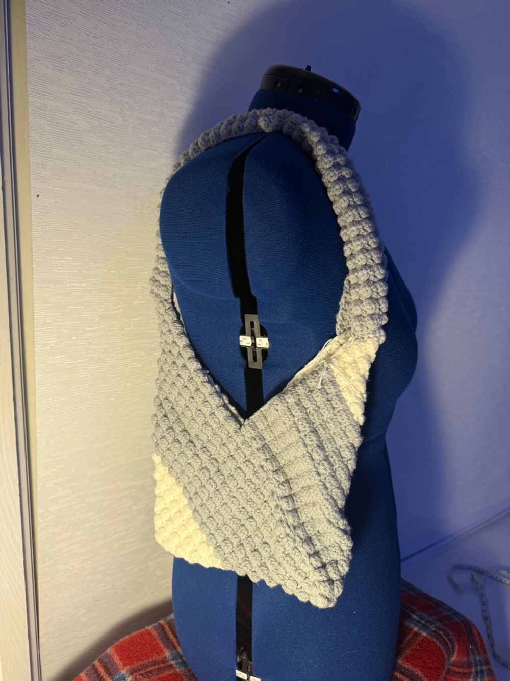 Gray & White Puff Stitch Bag