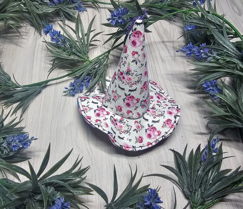 Spellbinding Witch Hat Ornament – Recycled Materials, Unique Holiday Charm