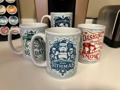 Only 1 mug (It's beginning to look a lot like Sithmas, blue) is included in order, other mugs available in separate listings