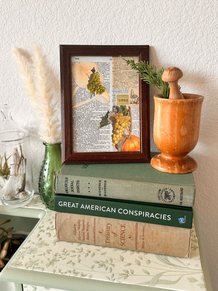 Collage "Fruitful" – Hand-cut Collage with Vintage Women & G