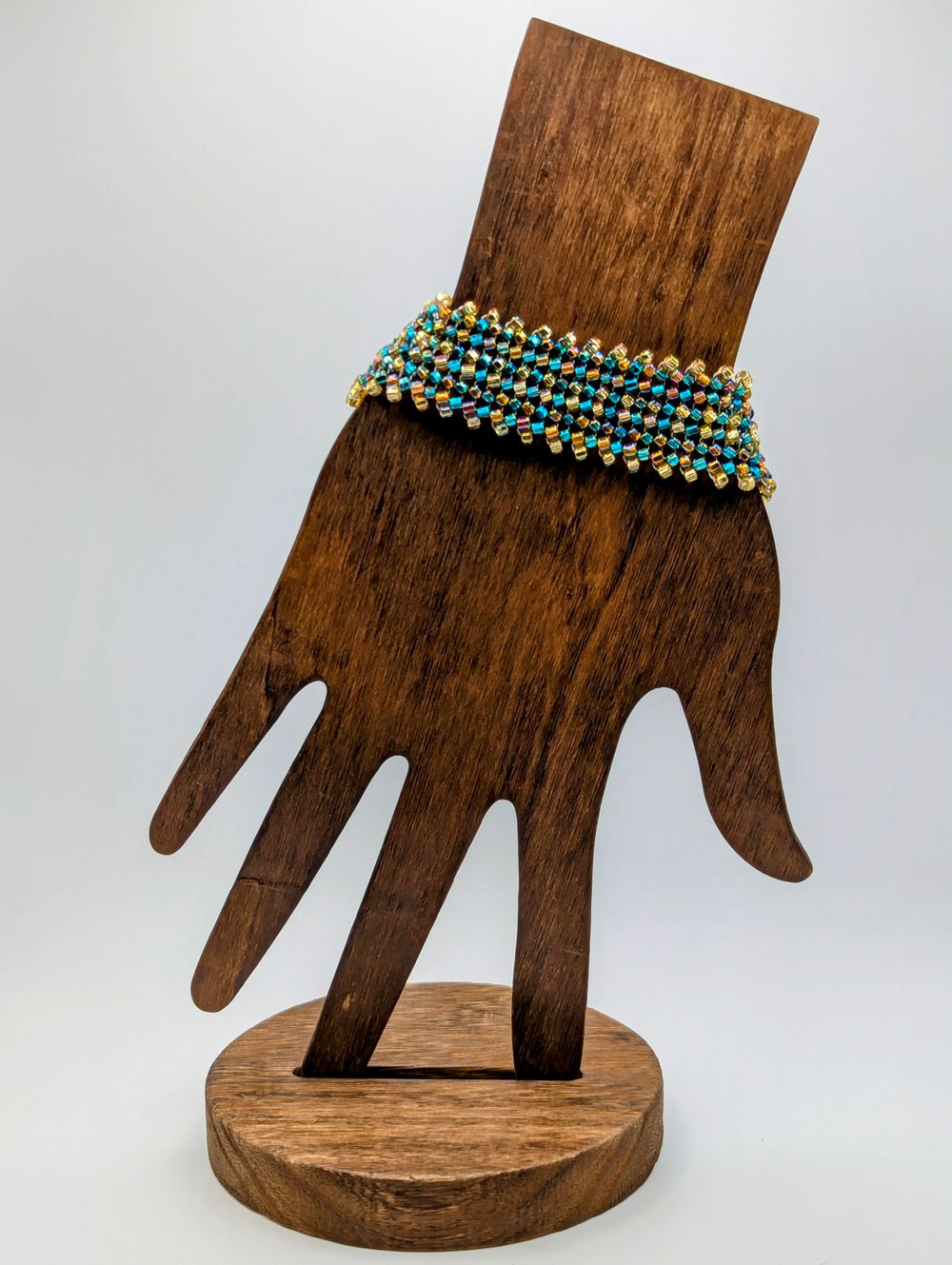 Elegant Herringbone Beaded Bracelet (Wide)