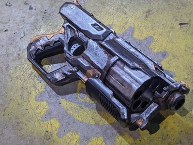Gunmetal/Brass