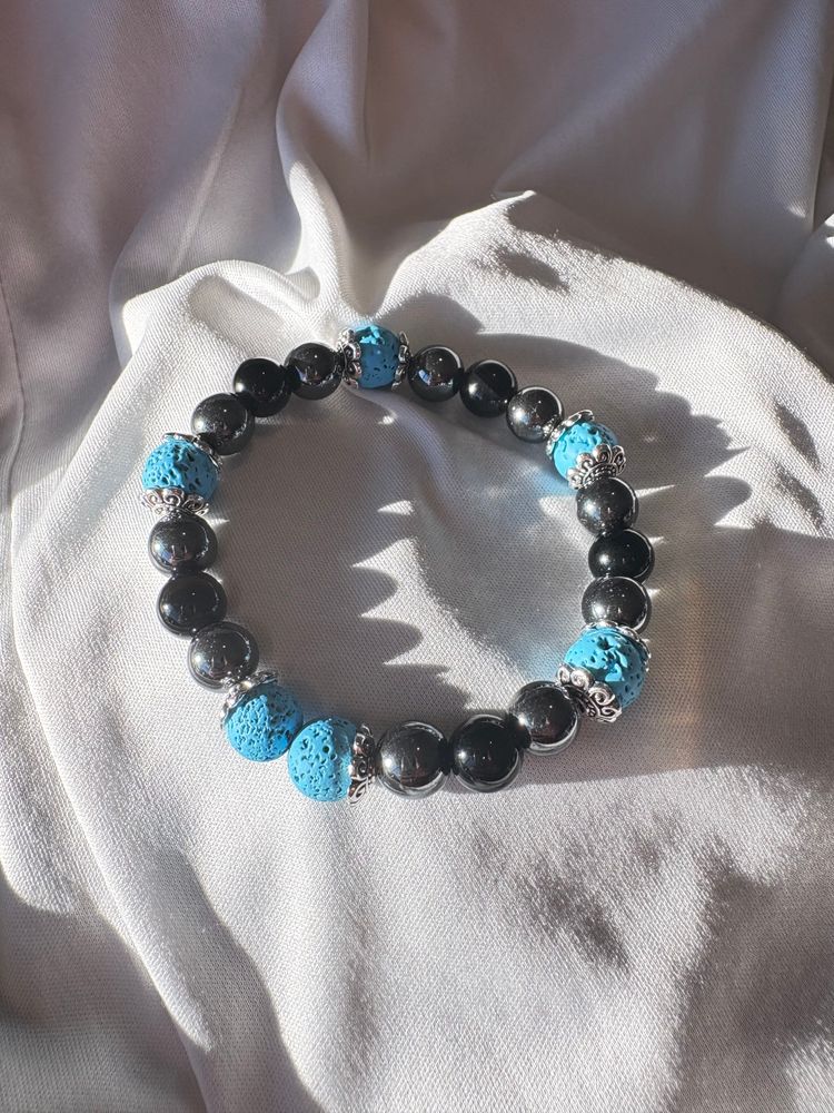 Diffuser Bracelet with Essential Oil Blend - Hematite & Lava Stone - Medium
