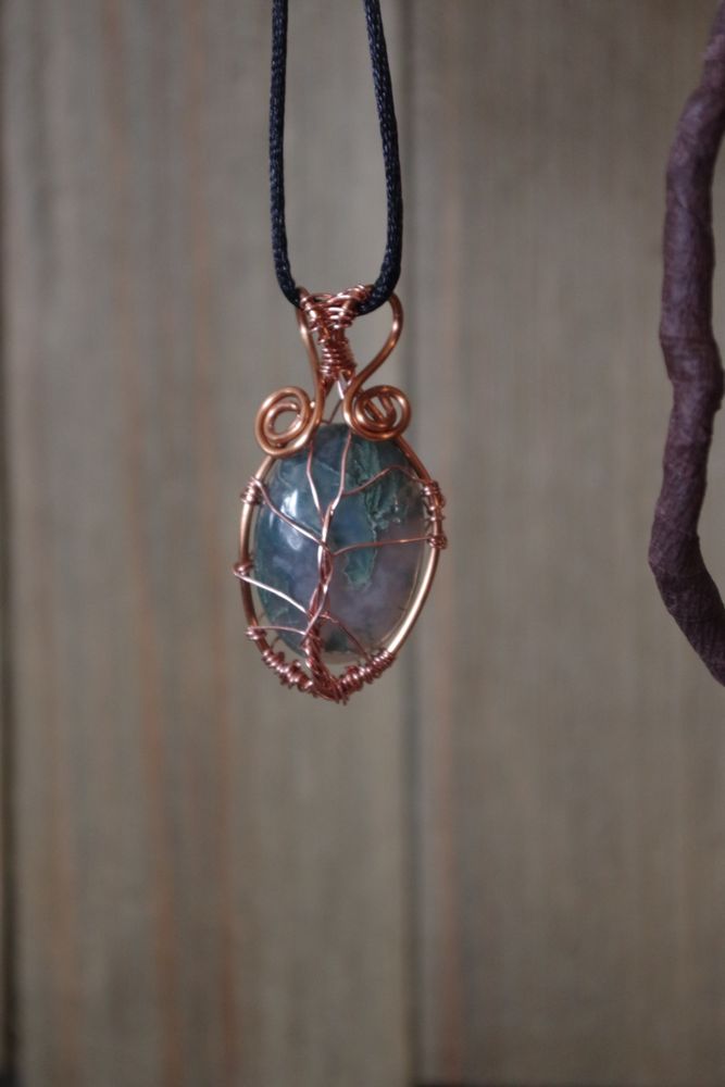 Moss agate and Copper Leaf Pendant