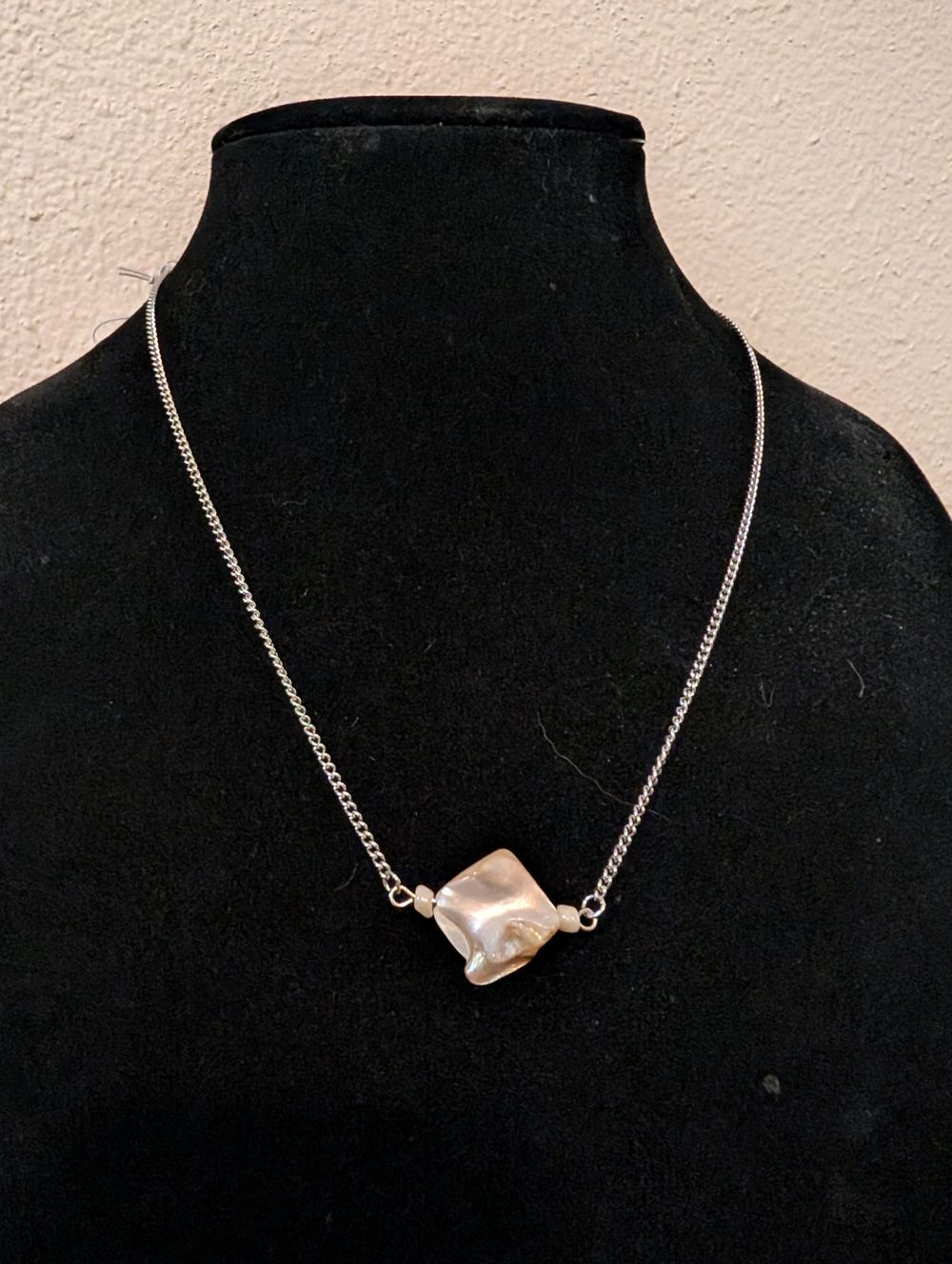 Seashell pendant Necklace