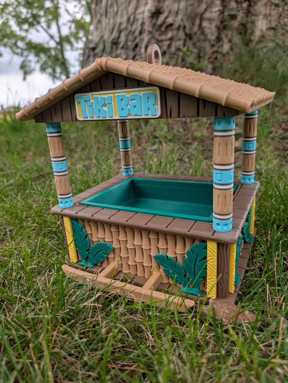 Tiki Bar Bird Feeder