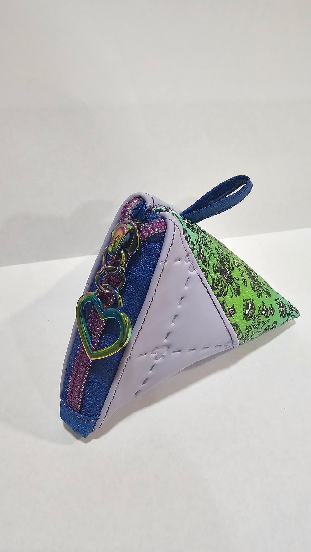 Infinite Pouch