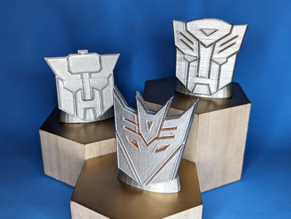 Transformers "Universal" Hood Ornament