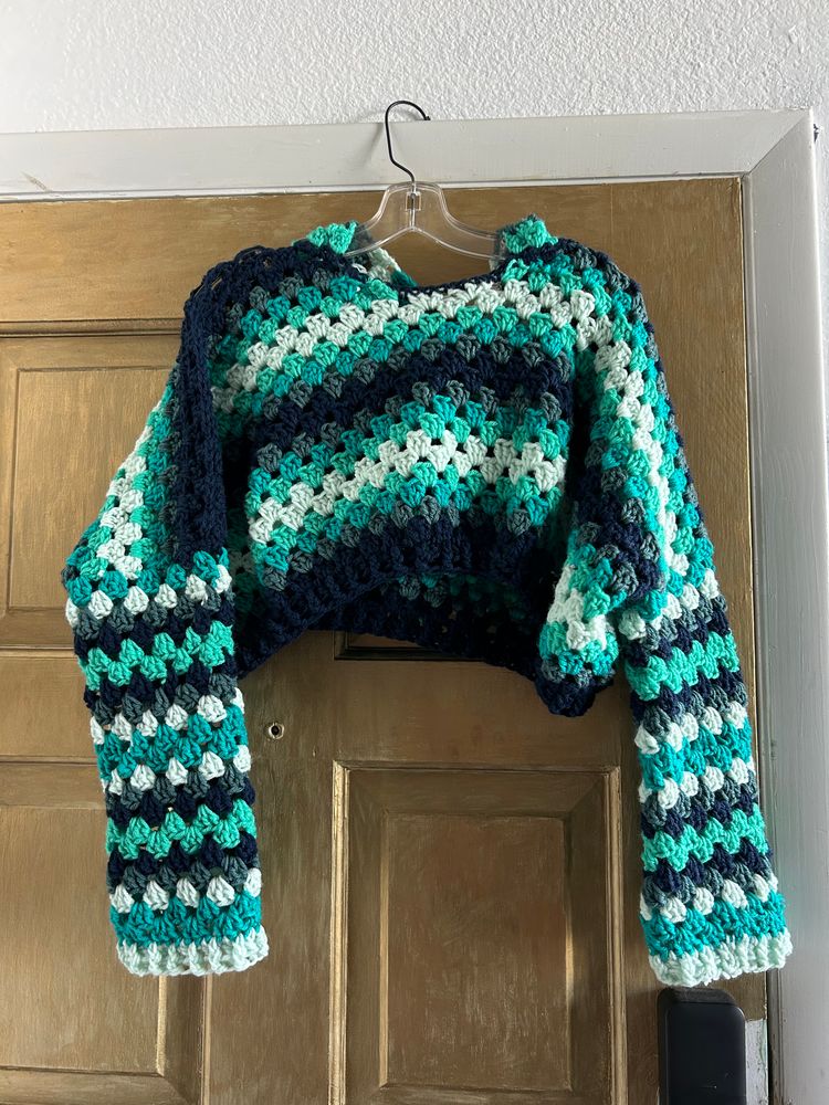 Crochet cropped hoodie