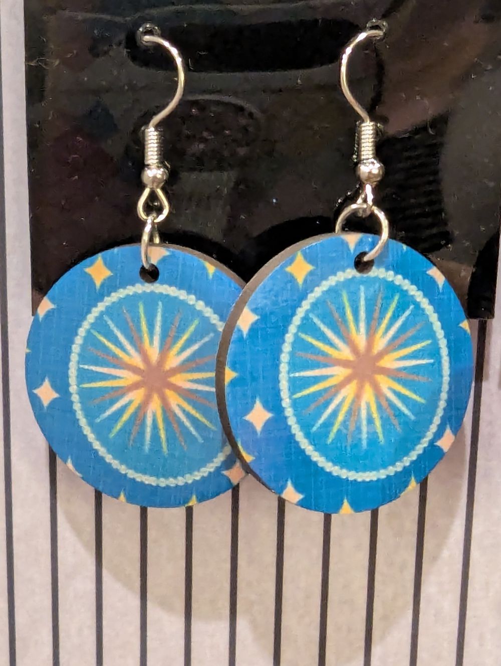 Retro Ornament Earrings - Blue Star