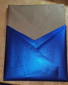a wrapping option where it displays more than 1 type of wrapping paper