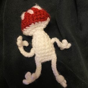 Popped leggy mushroom