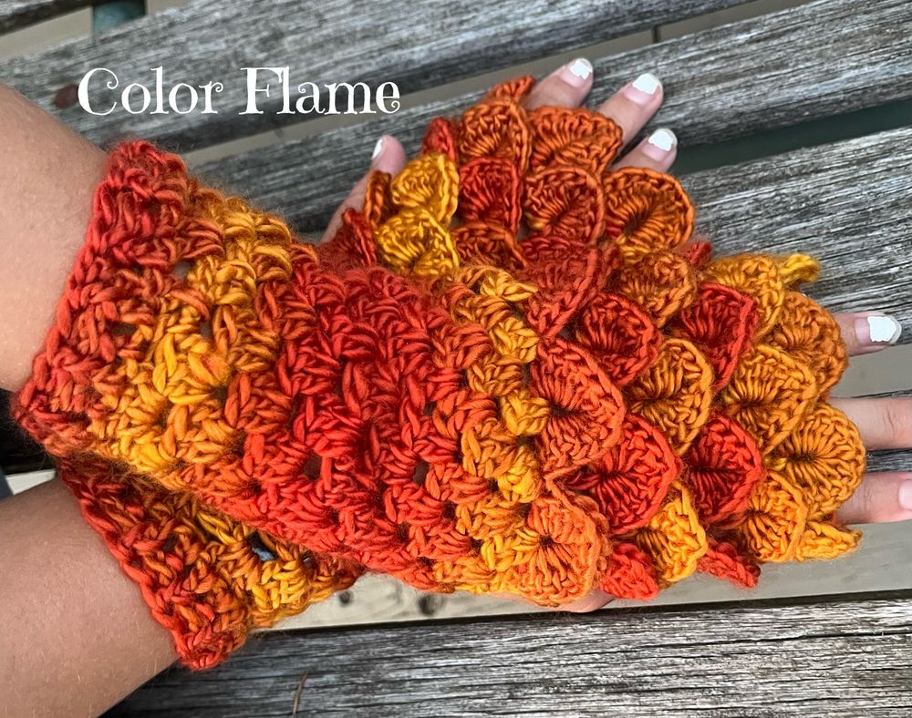 Dragonscale Fingerless Gloves, crochet
