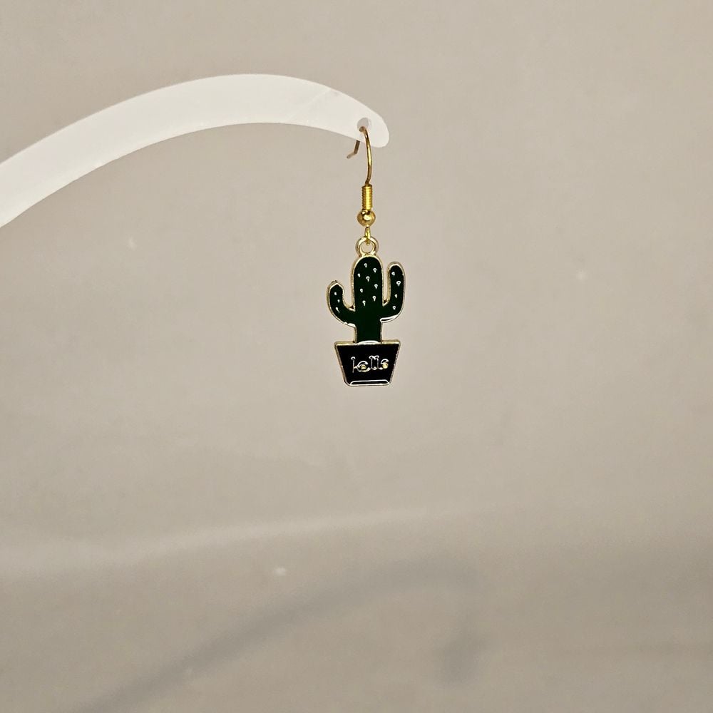 Item #210 Plant Earring