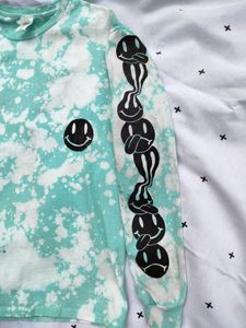 Close up of shirt 
