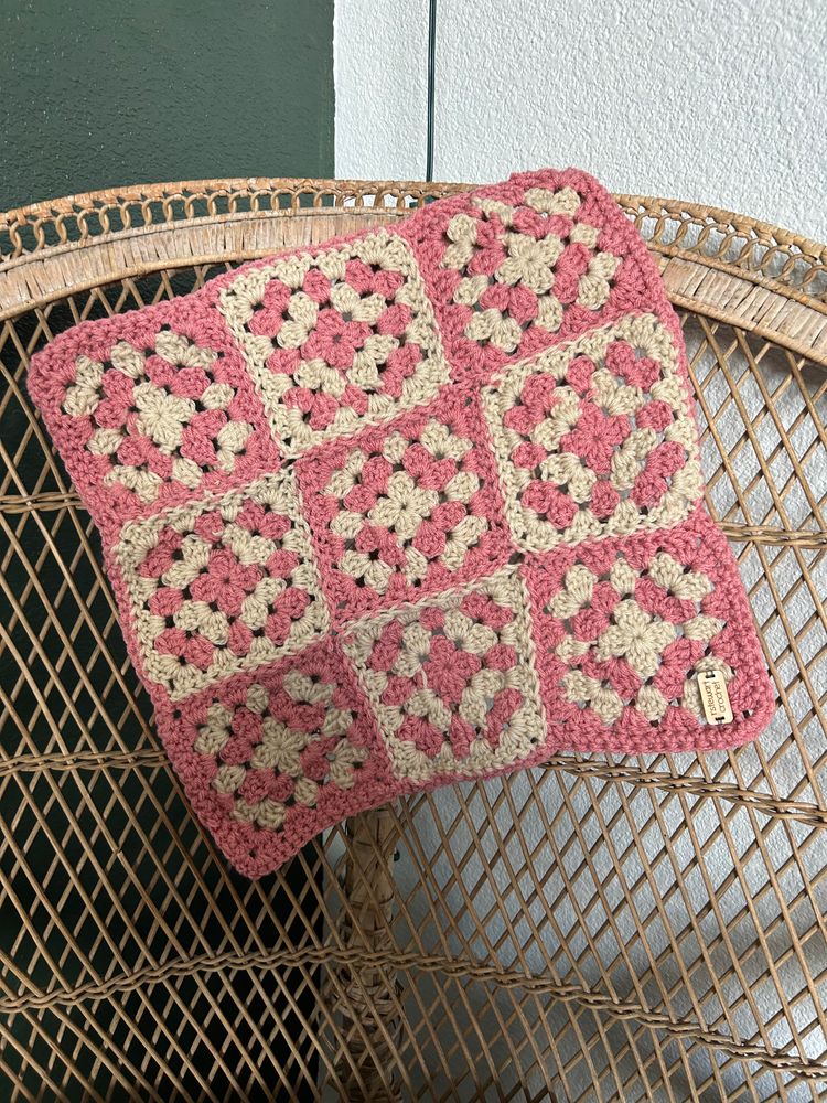 Crochet baby blanket 