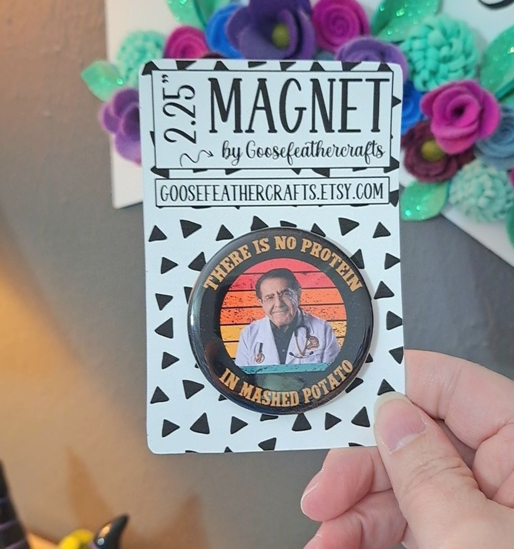 Novelty Magnet --- 2.25" Round Magnet