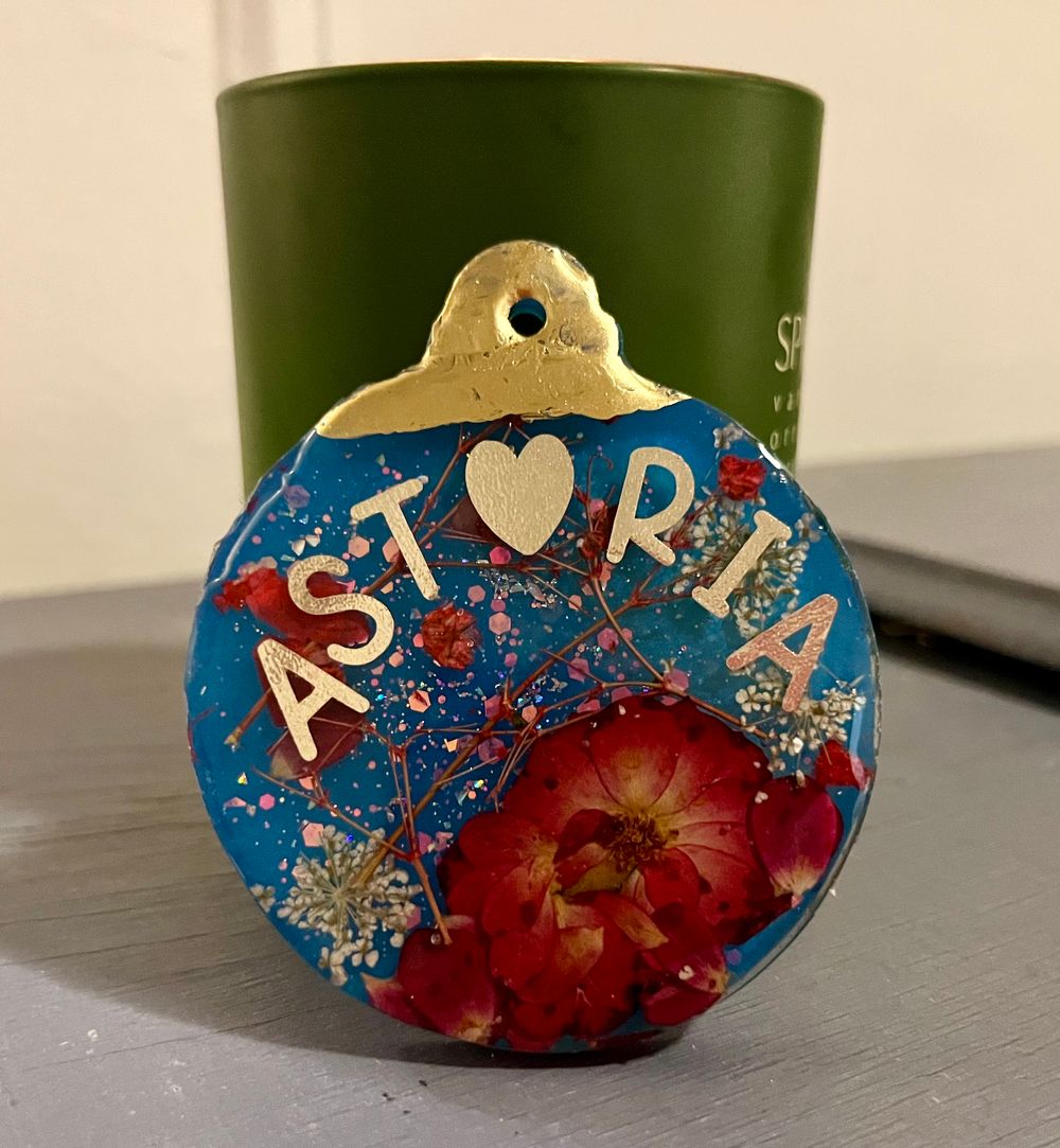 Personalized floral ornament