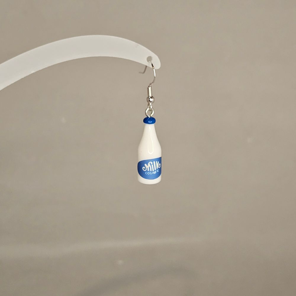 Item #175 Milk Earring