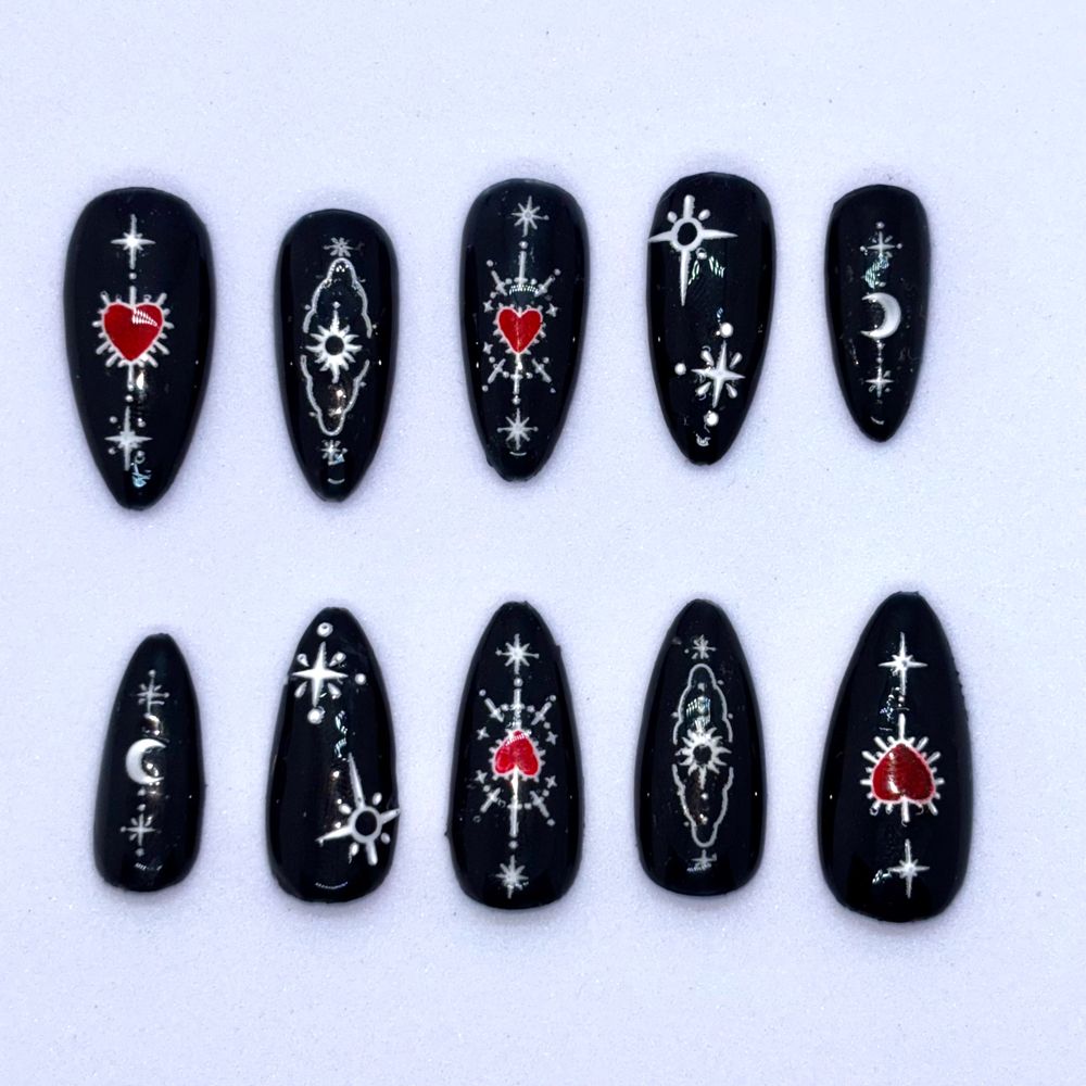 Celestial Black – Press On Nails